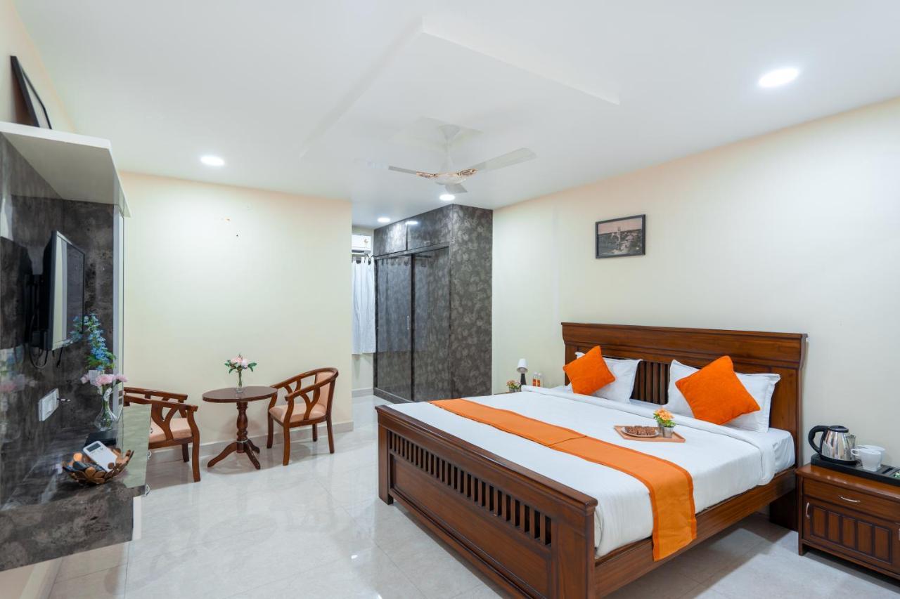 Voila At Nest Otel Haydarabad Dış mekan fotoğraf